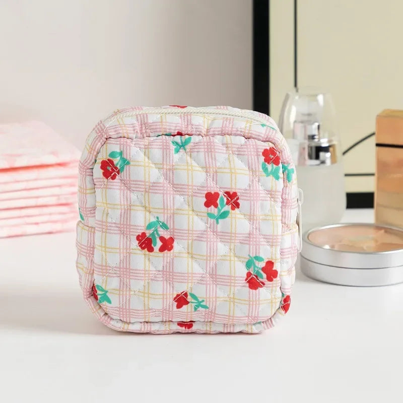 Heart Print Sanitary Napkin Pouch