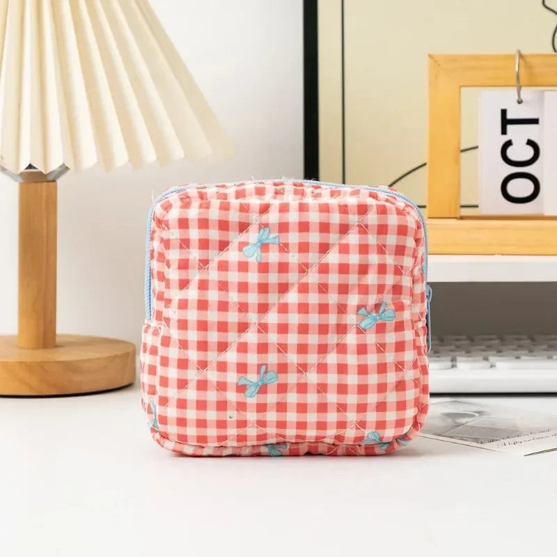 Heart Print Sanitary Napkin Pouch