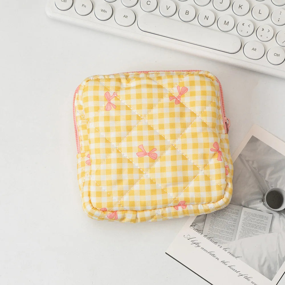 Heart Print Sanitary Napkin Pouch