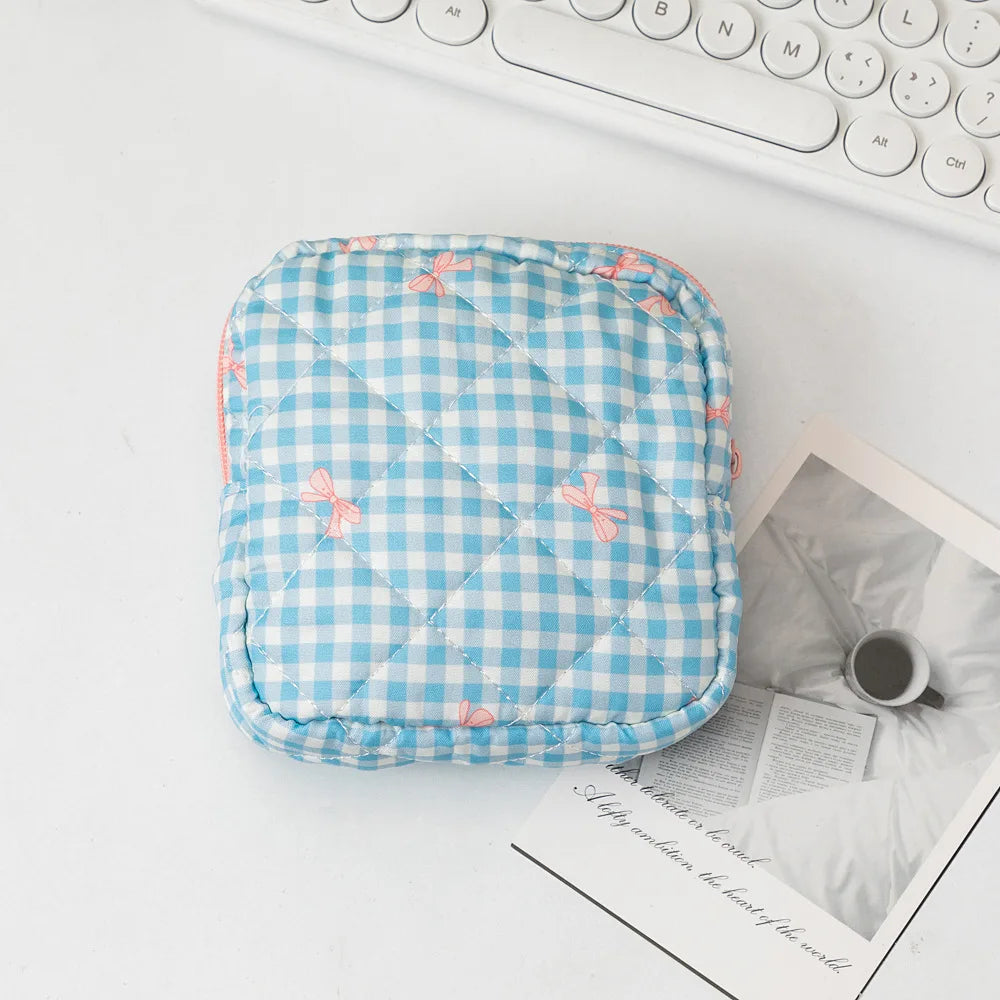 Heart Print Sanitary Napkin Pouch
