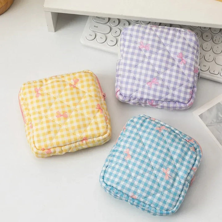 Heart Print Sanitary Napkin Pouch