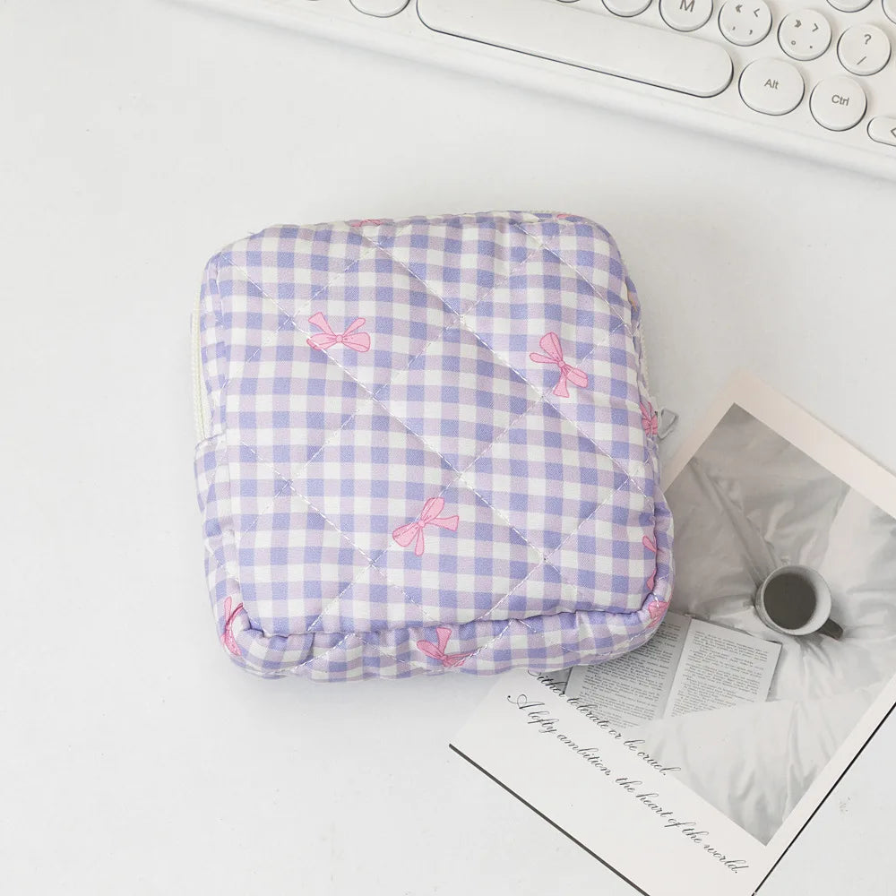 Heart Print Sanitary Napkin Pouch