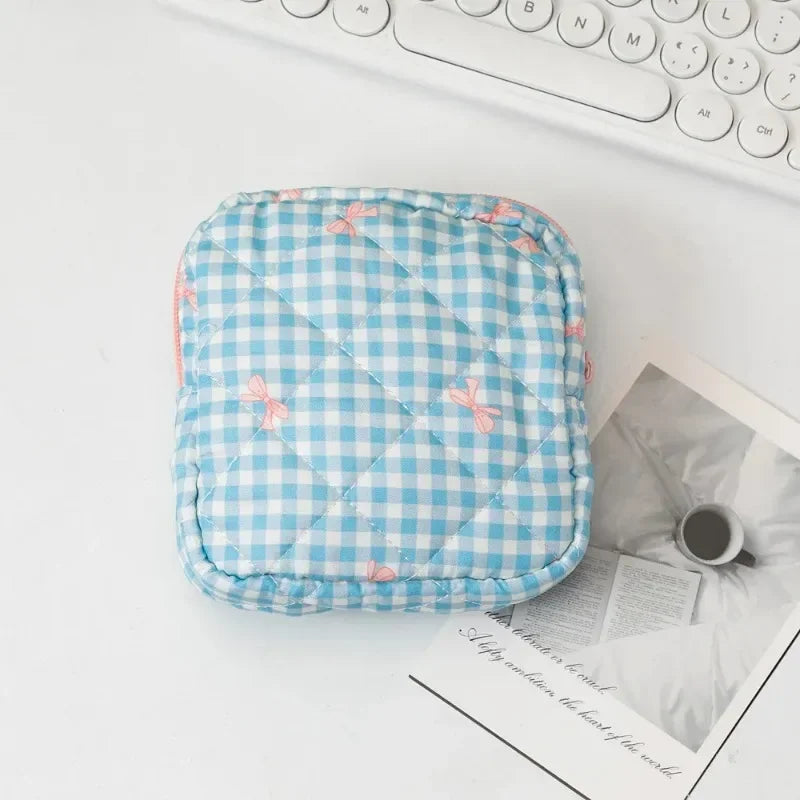 Heart Print Sanitary Napkin Pouch
