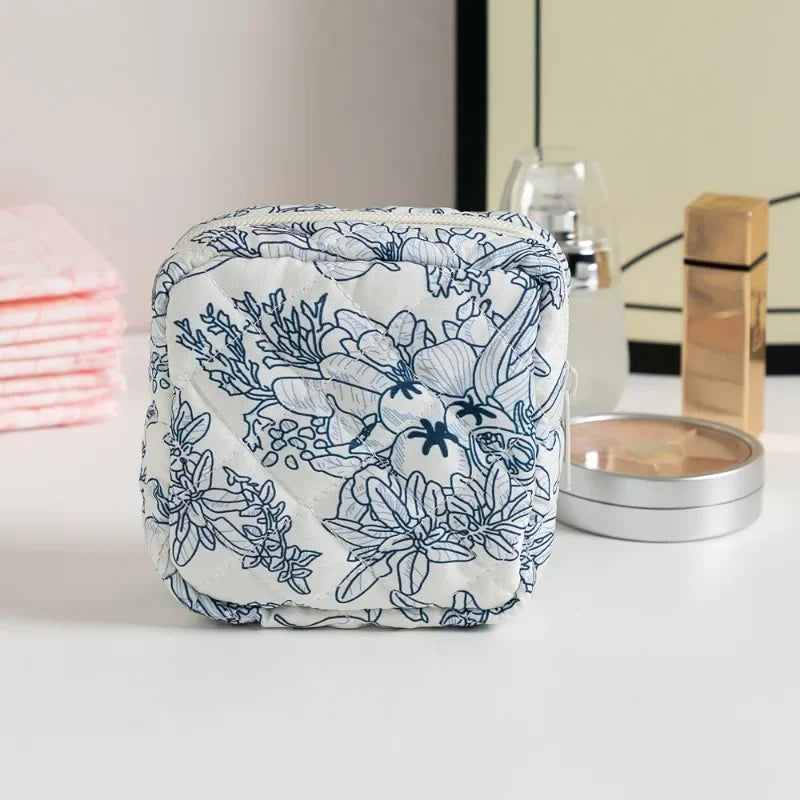 Heart Print Sanitary Napkin Pouch