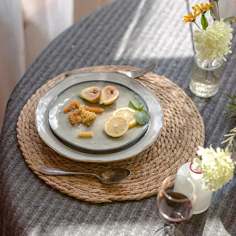Handwoven Rattan Placemats – Round Heat-Resistant Table Mats